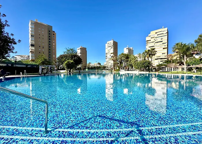 Playamar Paradise Sea Views Торремолинос